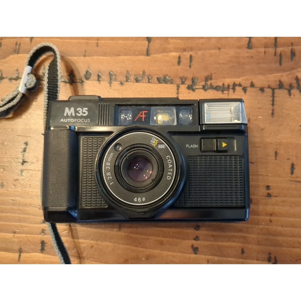 Sears M35 Programmed Autofocus 35mm Camera Untested.   R2